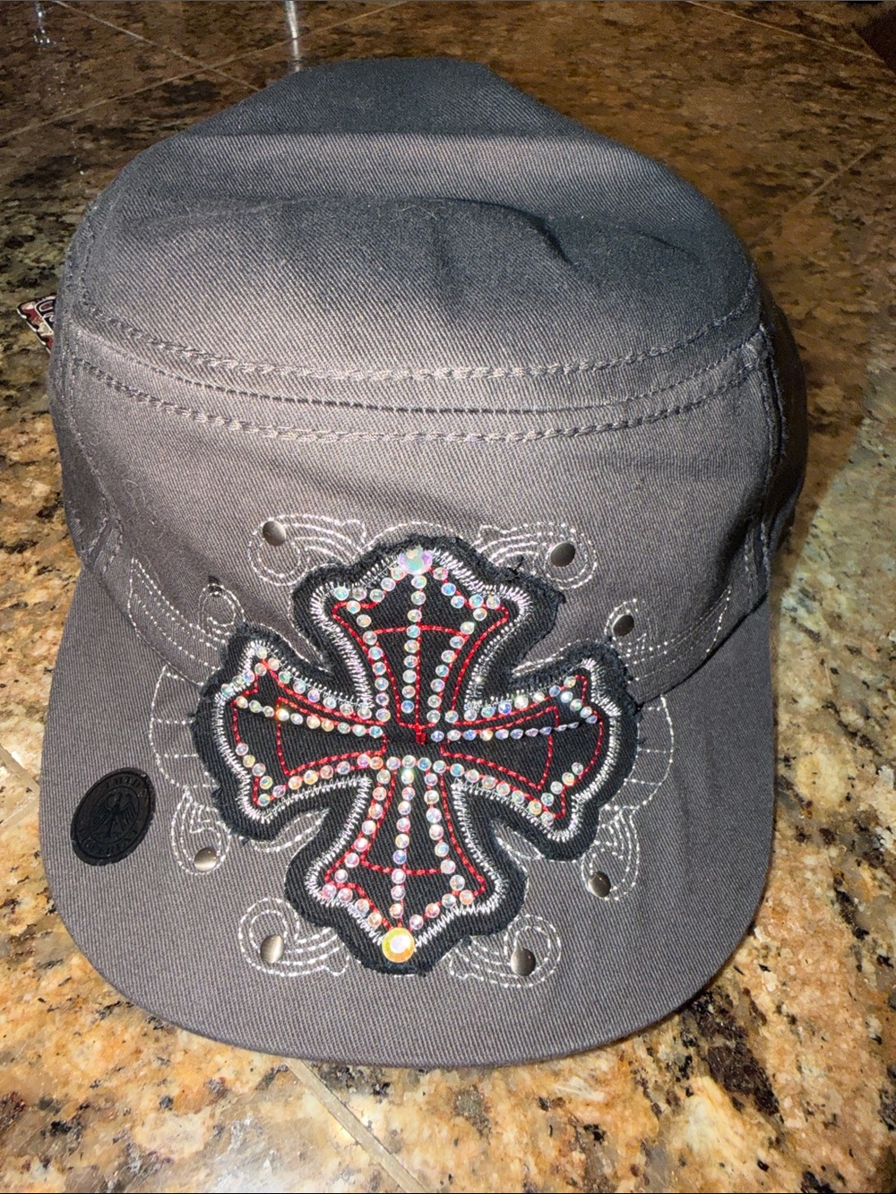 Embellished Gray Women's Military-Style Hat with Cross Accent